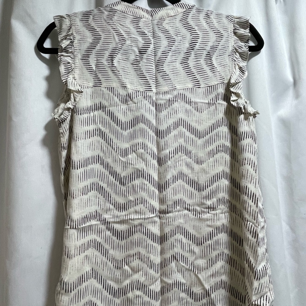 Universal Thread Blouse - image 3